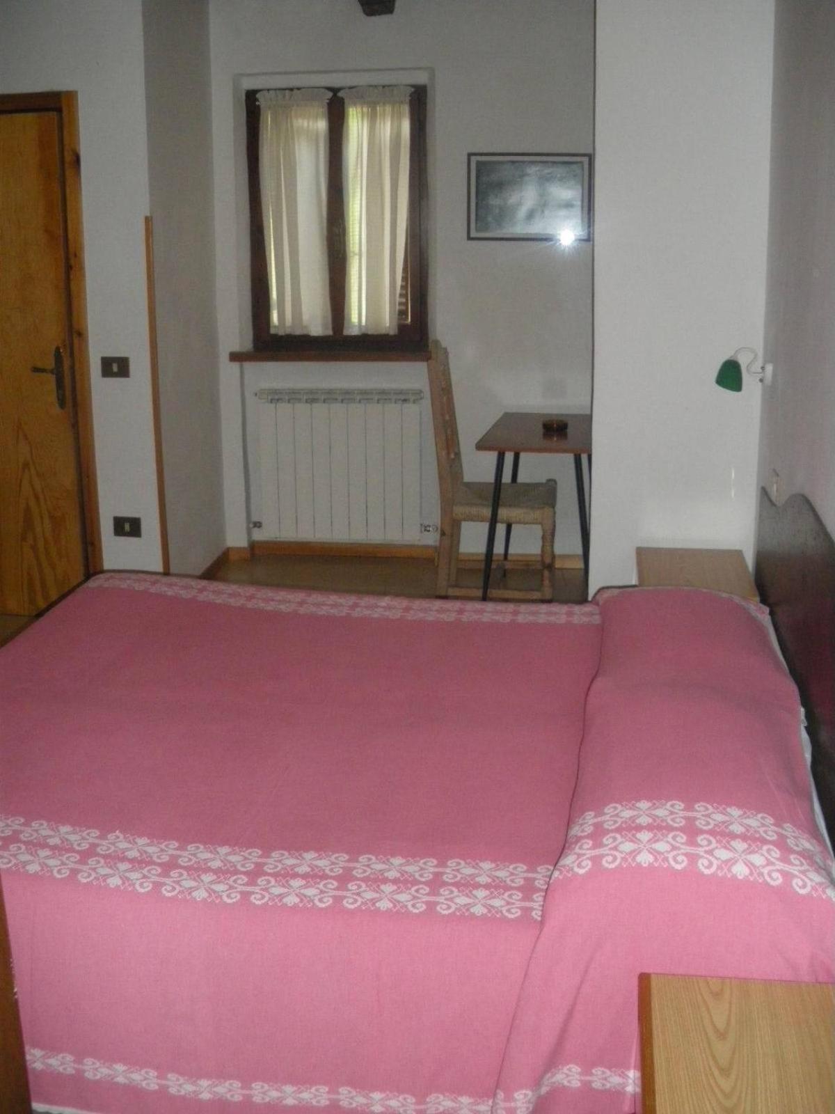 Agriturismo Orsaiola Urbania Εξωτερικό φωτογραφία
