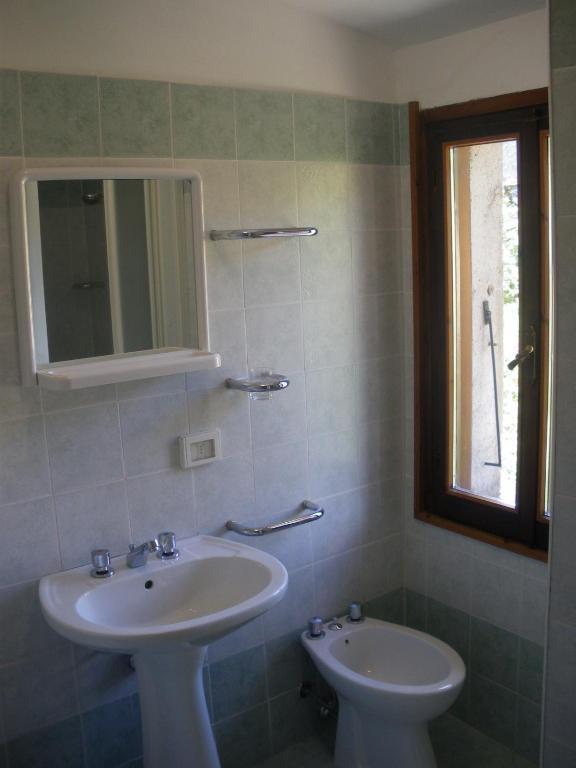 Agriturismo Orsaiola Urbania Δωμάτιο φωτογραφία