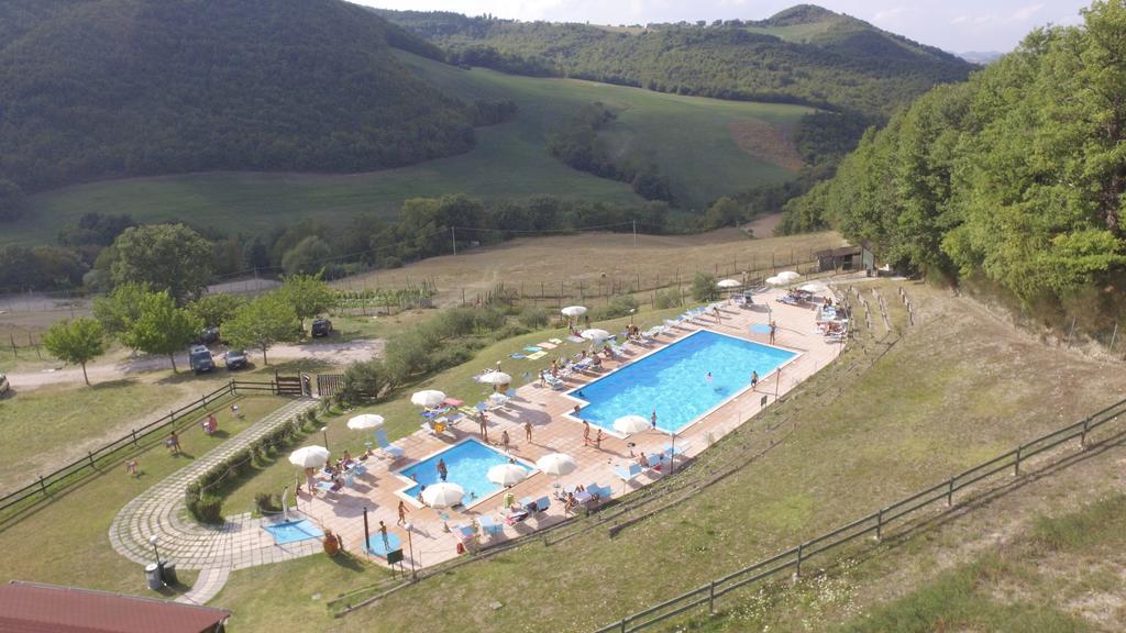 Agriturismo Orsaiola Urbania Εξωτερικό φωτογραφία
